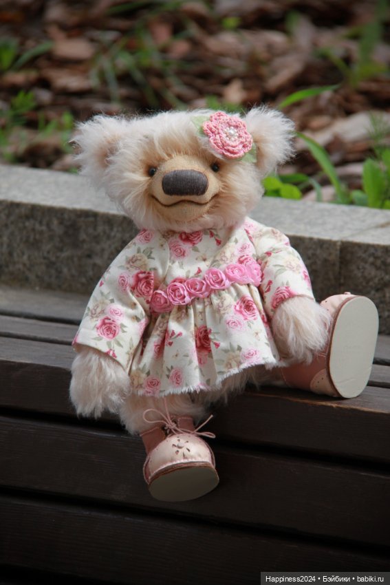 Мишутка в цветочном платье (фото 2)