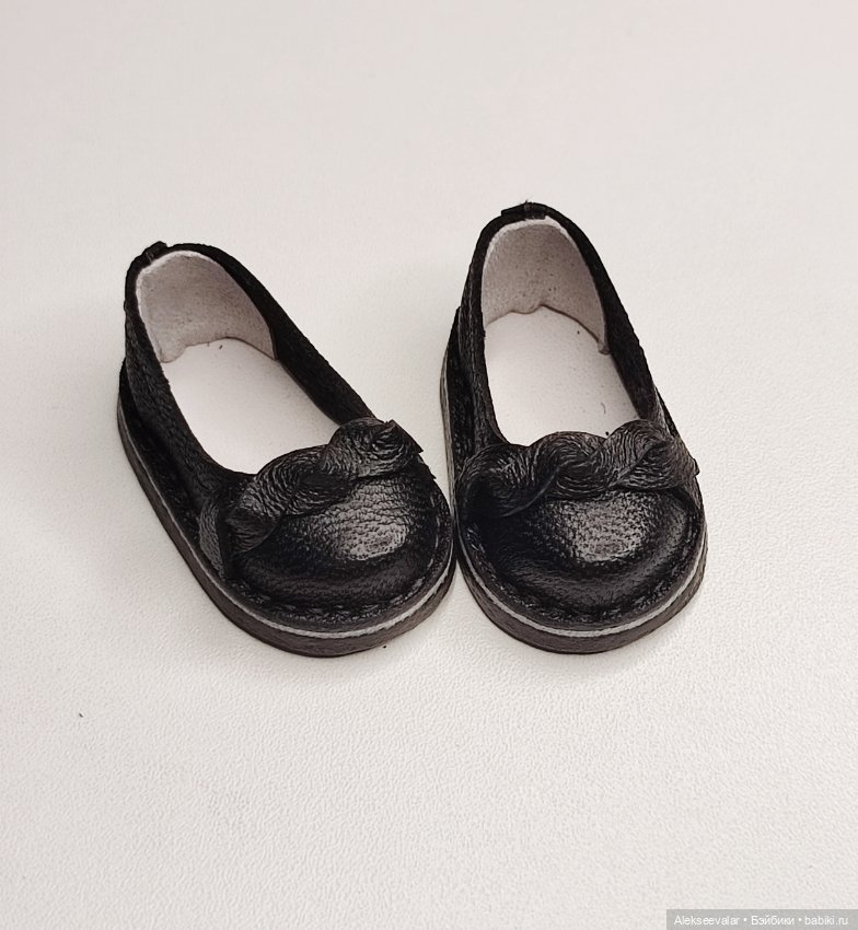 Обувь для кукол Paola Reina