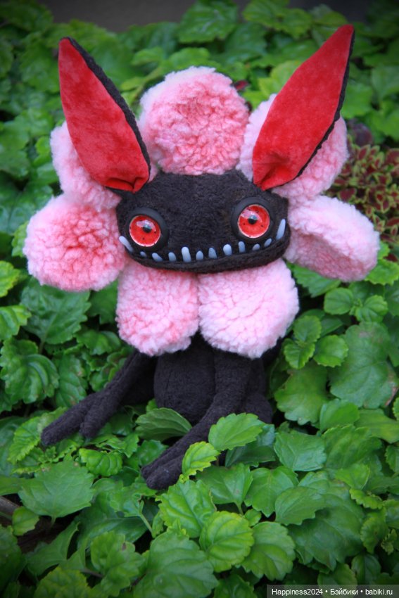 Монстрик Ромашка с заячьими ушами (фото 8)