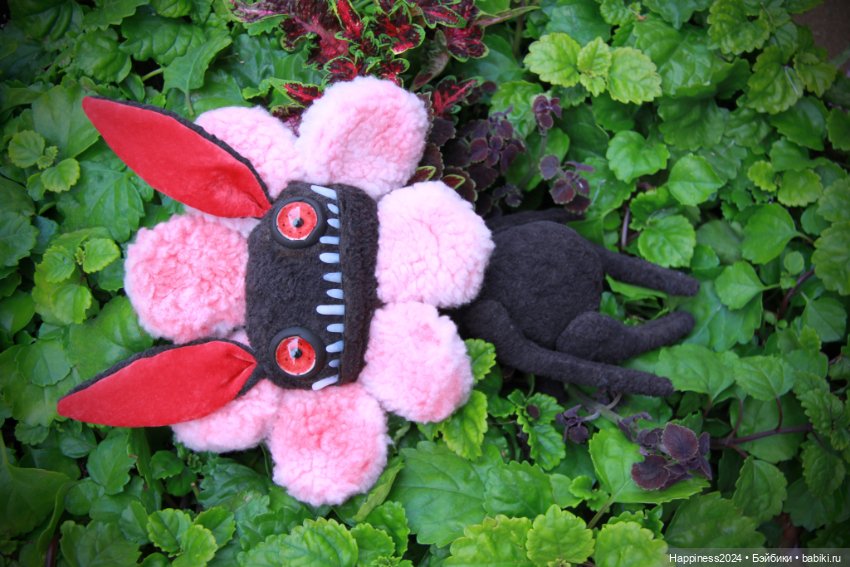 Монстрик Ромашка с заячьими ушами (фото 6)