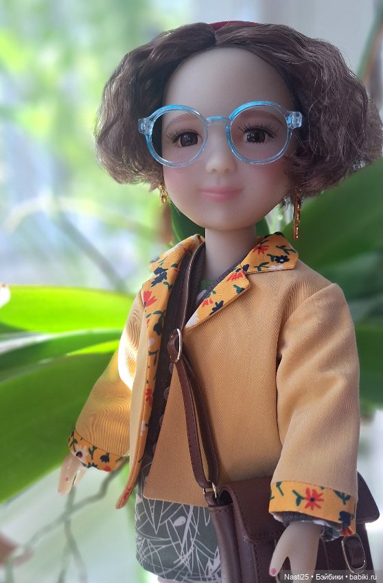 Ава Руби ред (Ruby Red) — Игровые куклы