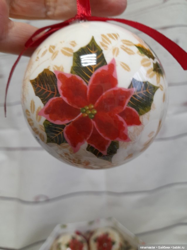 Елочные шары Ангелы и пуансеттия (фото 8)