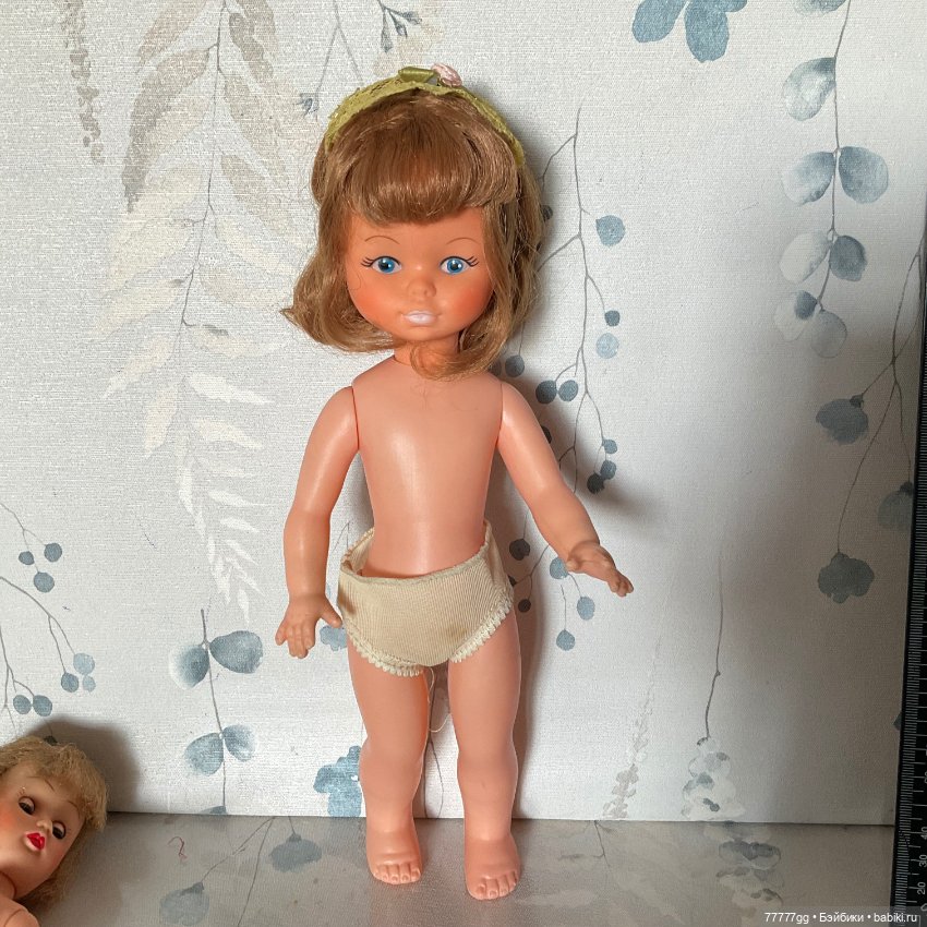 Две девицы из прошлого — Винтажные куклы и игрушки детства