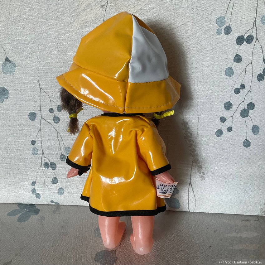 Карина Филимоновна и дождевик (фото 7)
