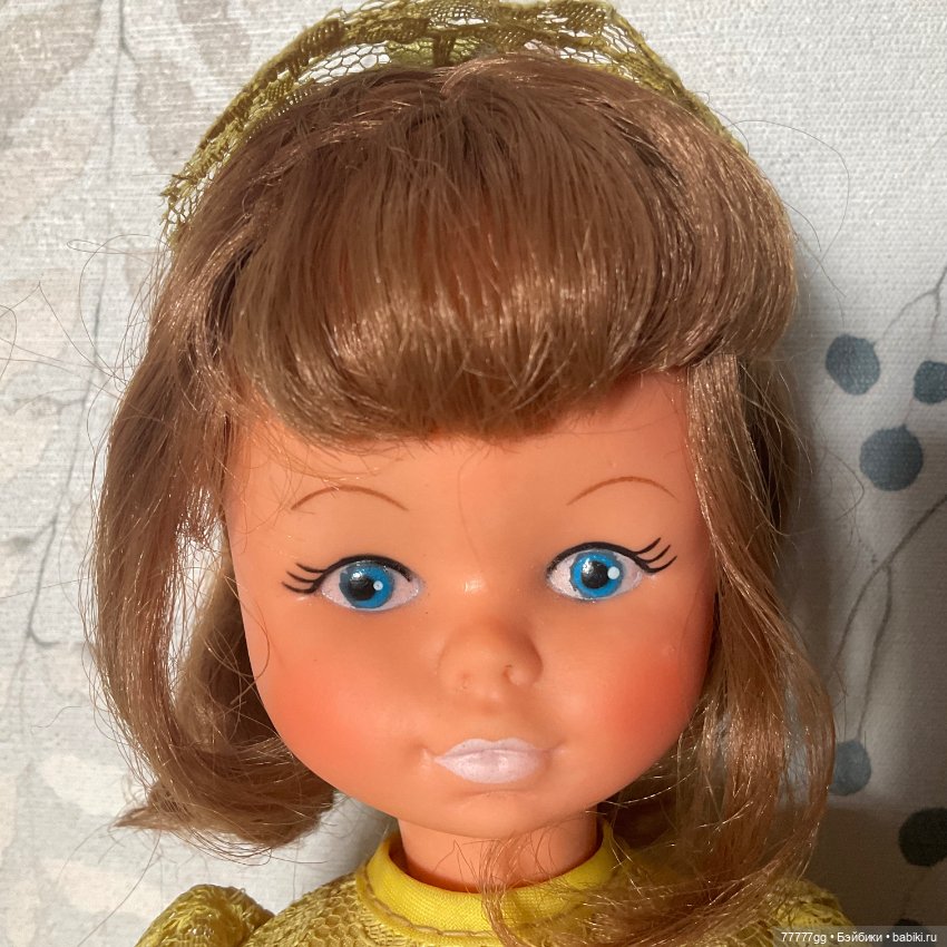 Две девицы из прошлого — Винтажные куклы и игрушки детства