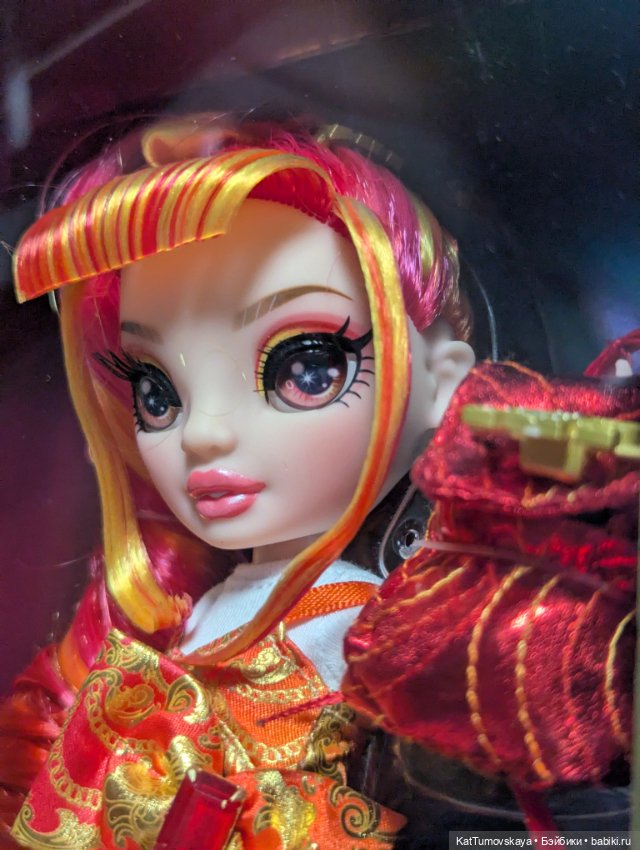 Лорел де Виус джуниор Rainbow high junior (фото 2)