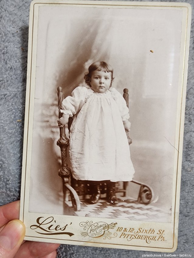 Антикварные детские фото как реквизит для кукольных фотосессий