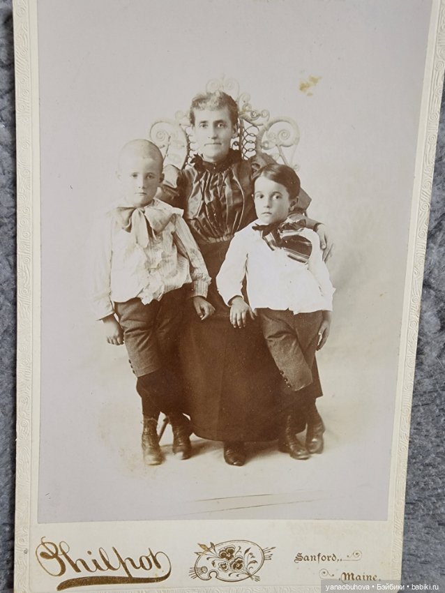 Антикварные детские фото как реквизит для кукольных фотосессий