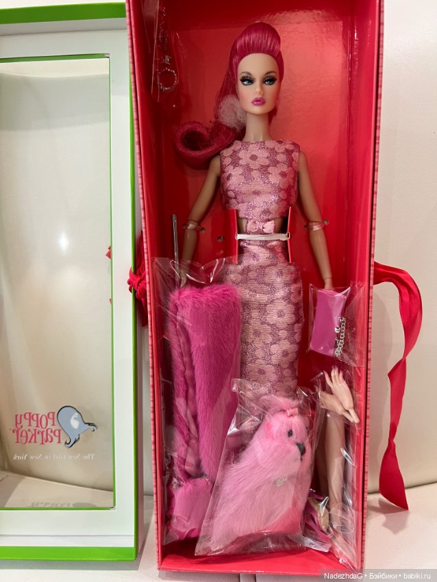 Poppy Parker Glamour Pink Integrity