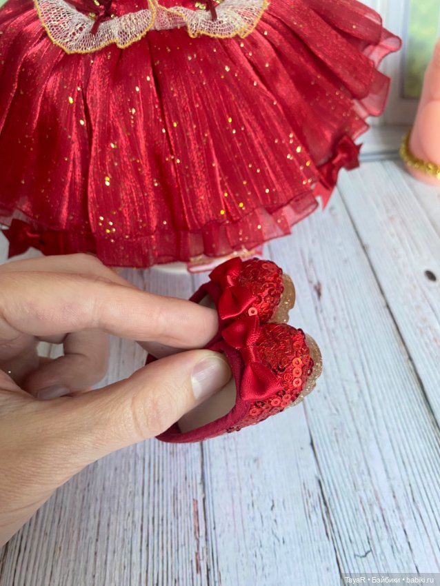 Полный аутфит с аксами от рождественской Руби Ред (фото 5)