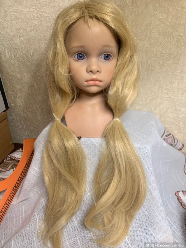 Парик длинный блонд на голову 41-42 см с хвостиками