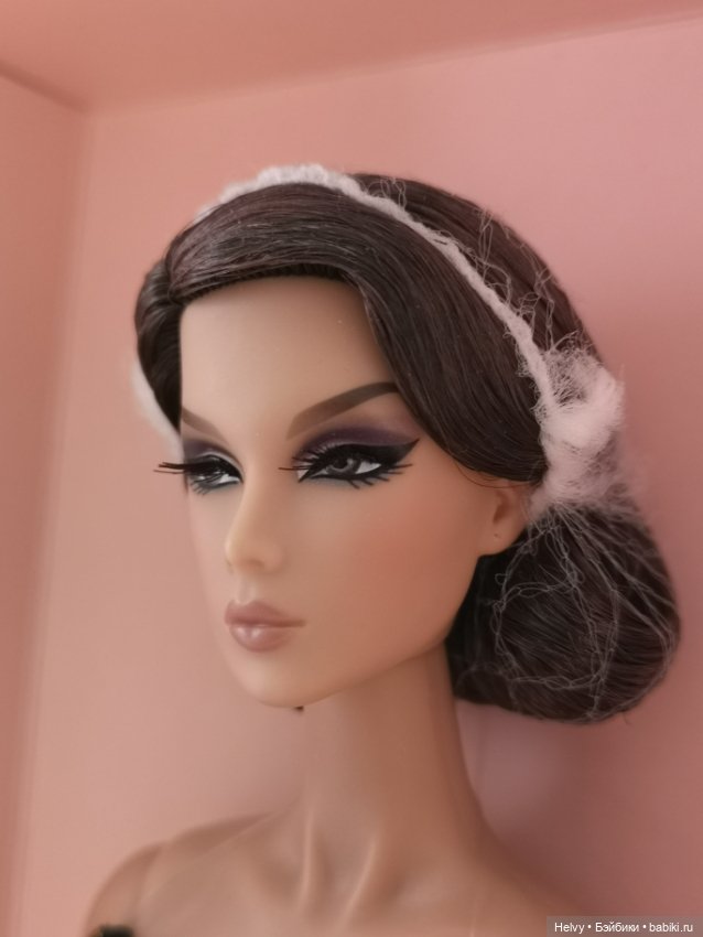 Lilith Blair Lustre Integrity toys