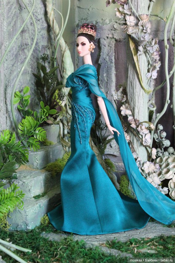 Платье на FR\NF — Одежда (фото 2)