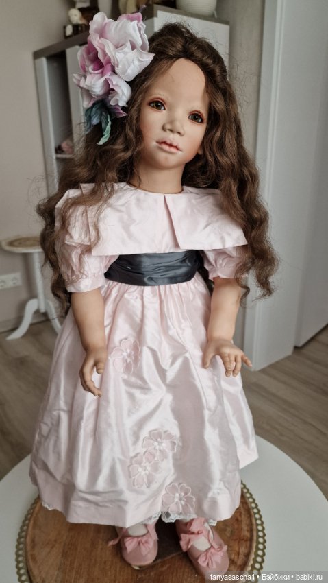 Фарфоровая кукла Иза-Белита Isa-Belita Annette Himstedt Испанка