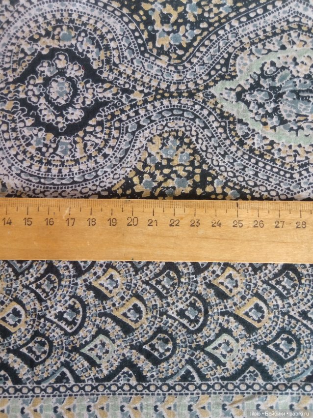 Отрезик батиста для кукольного рукоделия