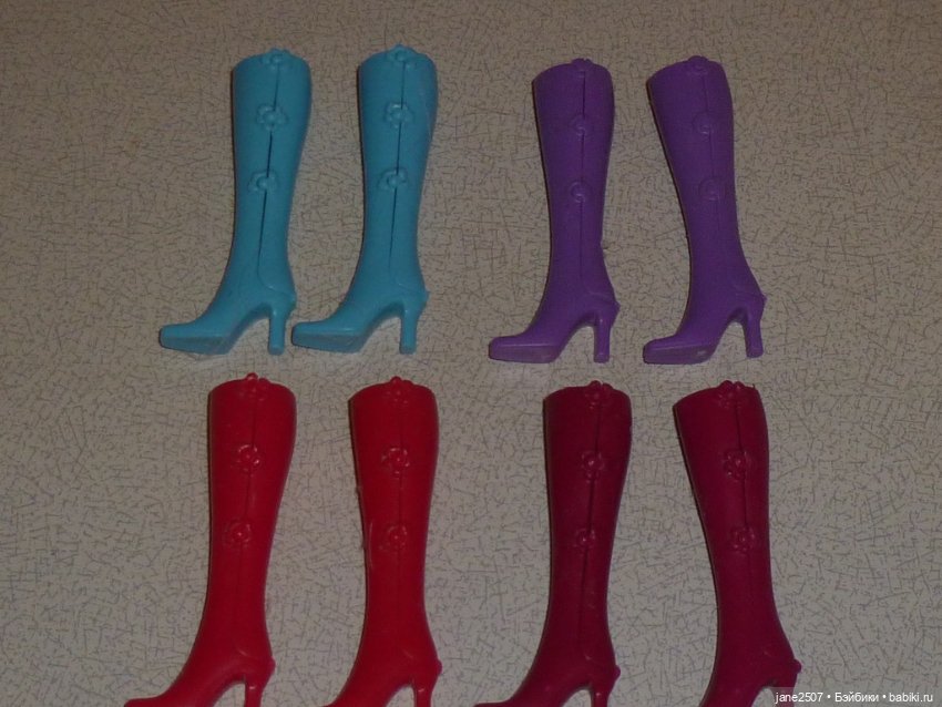 Лот обуви для Барби 2 - сапоги - 7 цветов - подходят Dynamite girls, куклам 12 дюймов (фото 4)