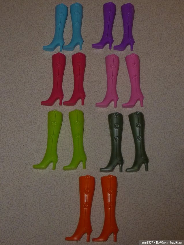 Лот обуви для Барби 1 - сапоги - 7 цветов - подходят Dynamite girls, куклам 12 дюймов