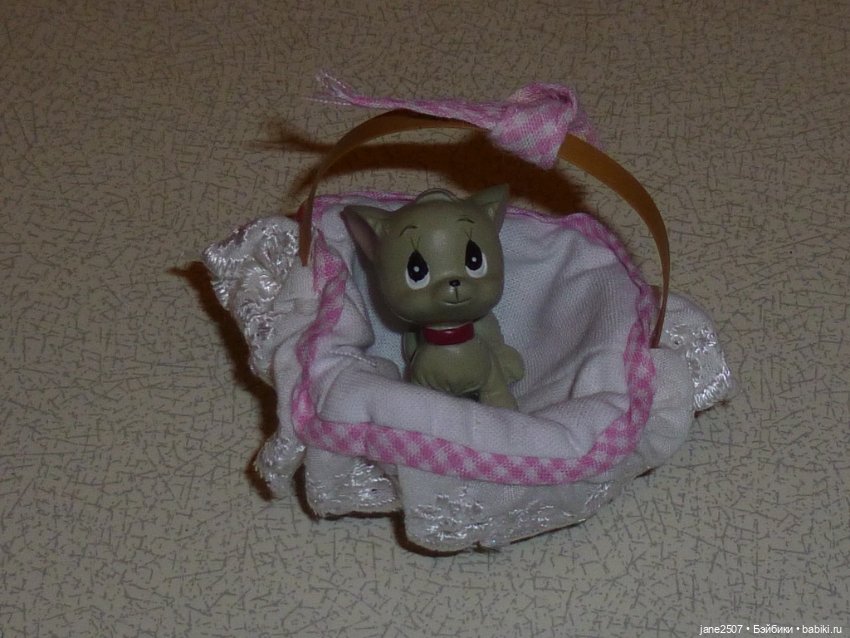 Фирменная плетеная корзина и домашнее животное из редкого аутфита Susie R&D - новое