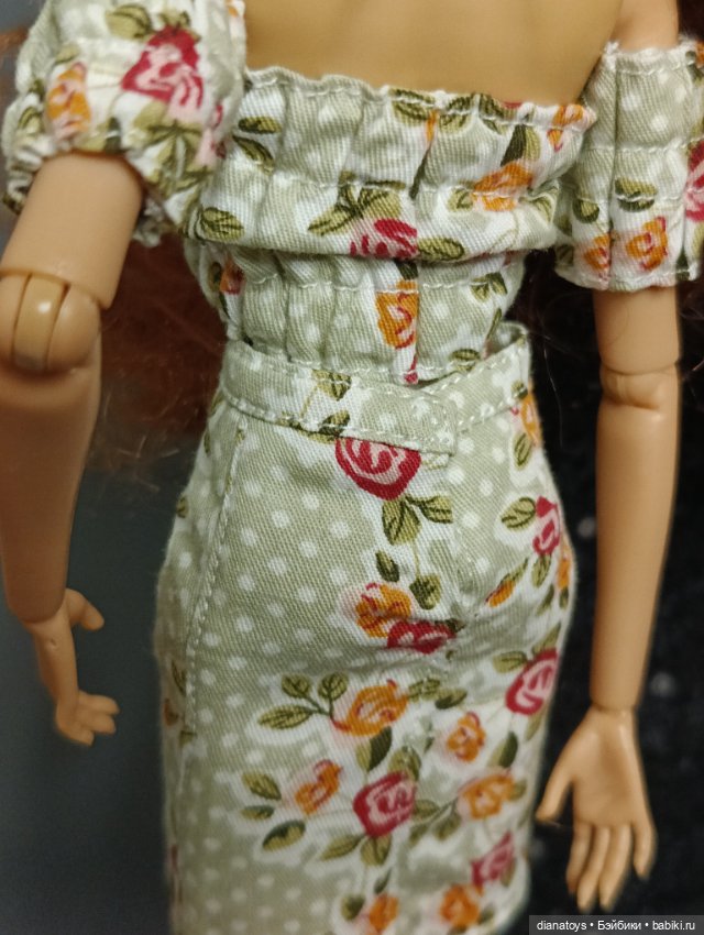 Комплект юбка и топ на резинках для кукол формата Барби (фото 6)