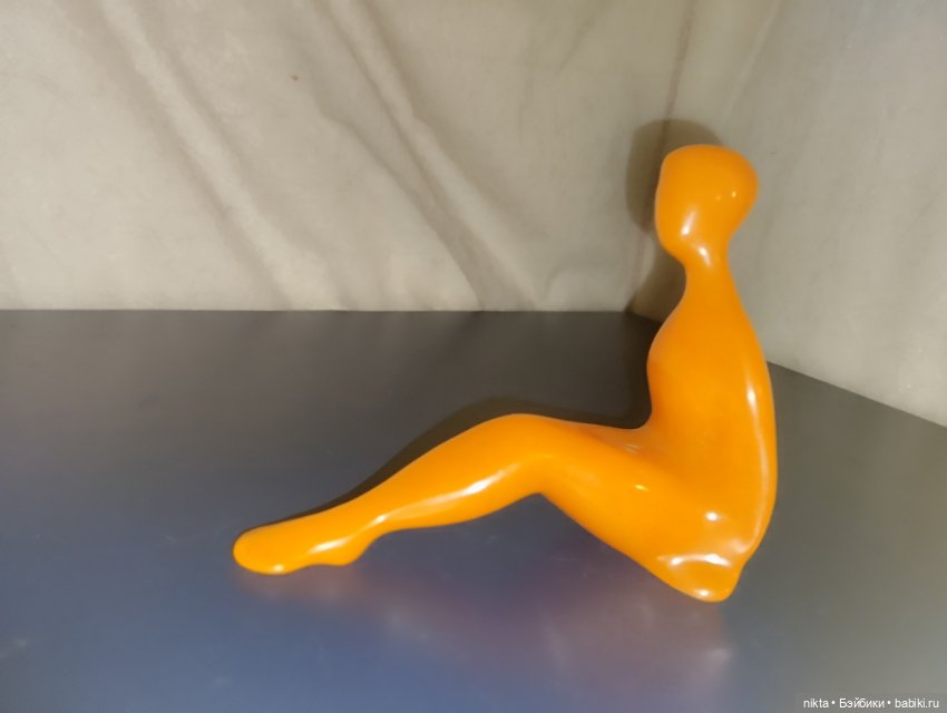 Статуэтка Девушка Ню колкий пластик СССР 60е (фото 4)