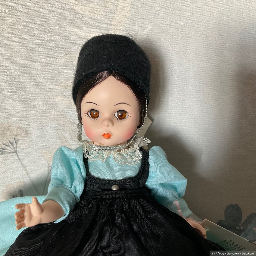 Серьезная румынка от мадам Александер (фото 2)