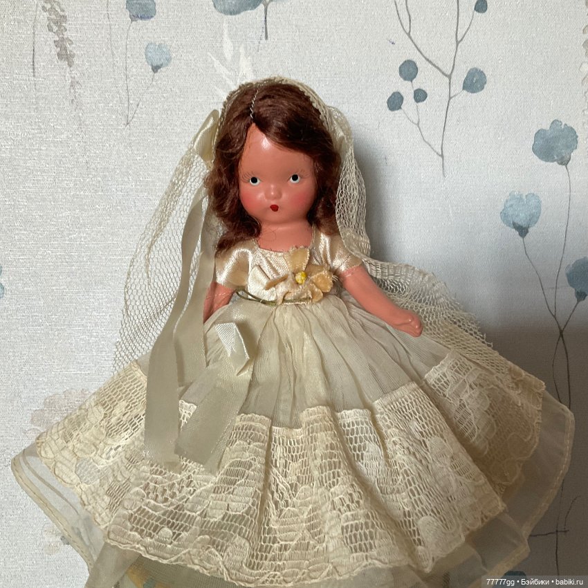 Нежная невеста в кружевах от Нэнси Энн