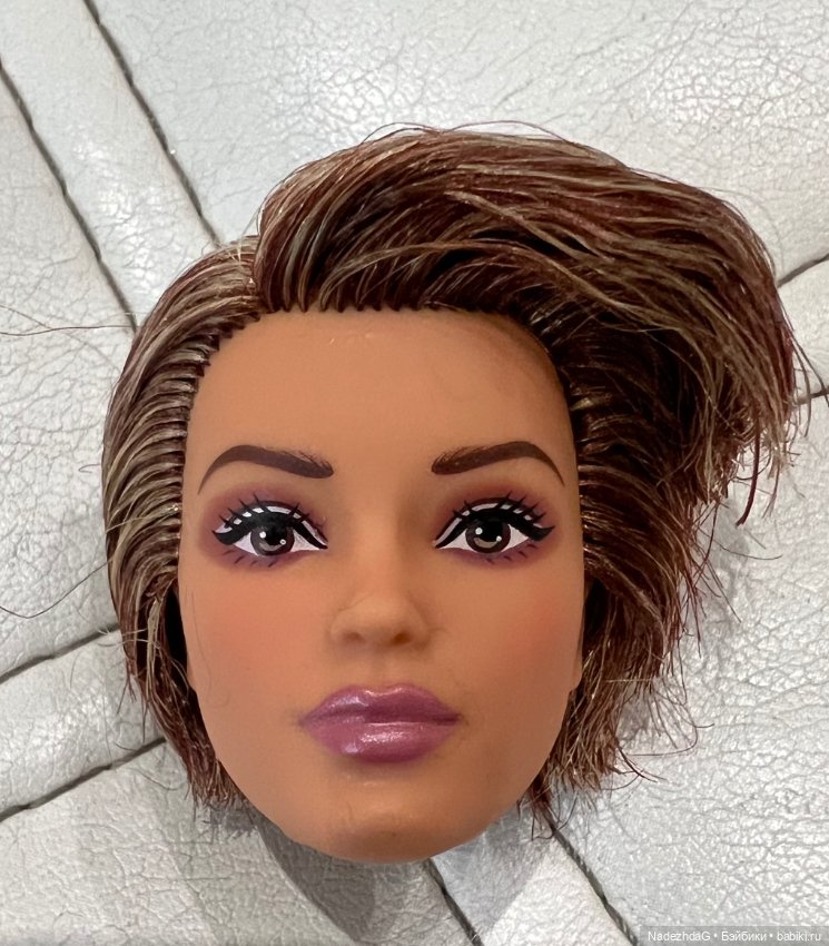 Голова Барби Лукс 22 Виктория (фото 3)