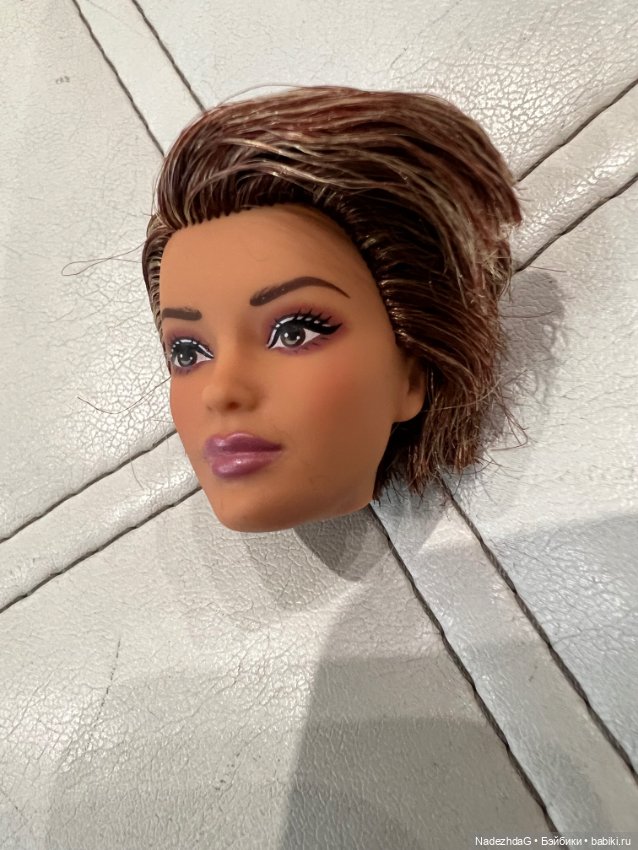 Голова Барби Лукс 22 Виктория (фото 8)