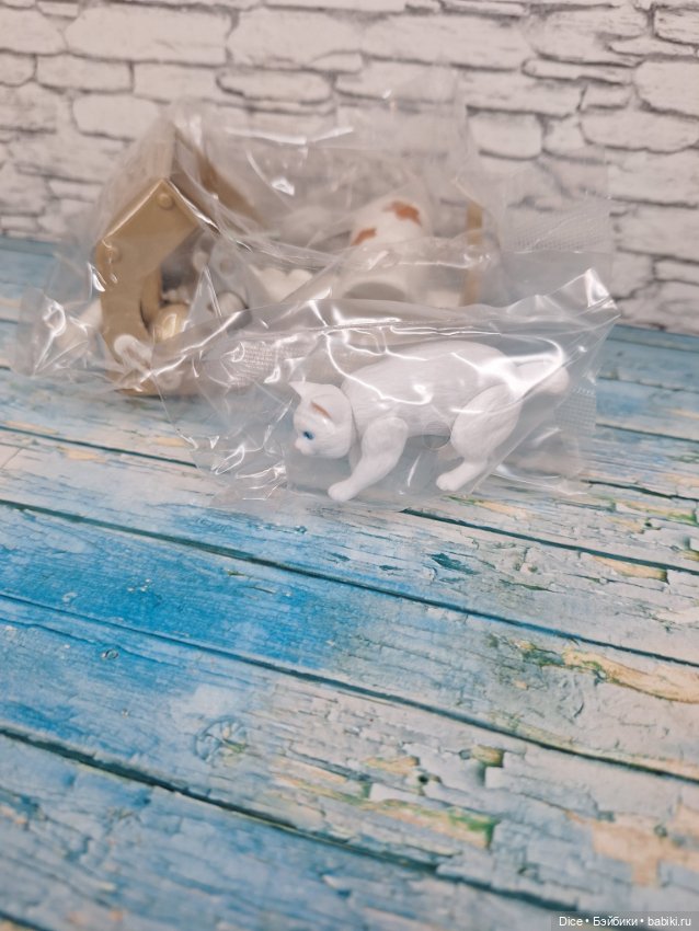 Шарнирный котик 1/6 с аксессуарами (2) (фото 3)