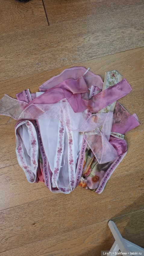 Шёлковое ханьфу для девочек 1/4 (фото 7)