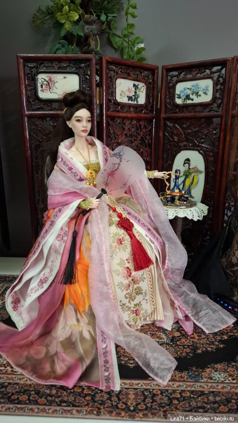 Шёлковое ханьфу для девочек 1/4