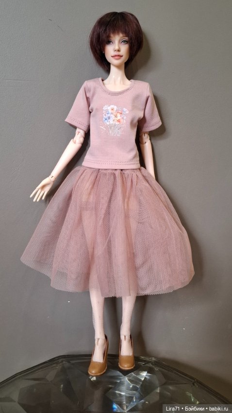 Футболка, юбка и трусики на девочек 1/4 (фото 6)