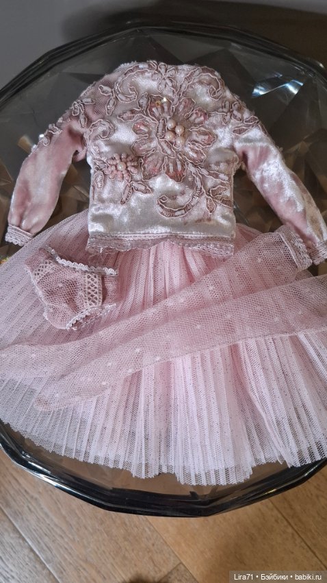 Комплект на девочек 1/4 — Одежда для BJD