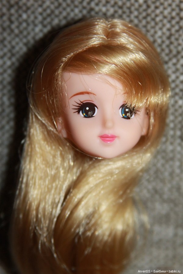 Голова редкой Дженни Starlight компании Такара (фото 2)