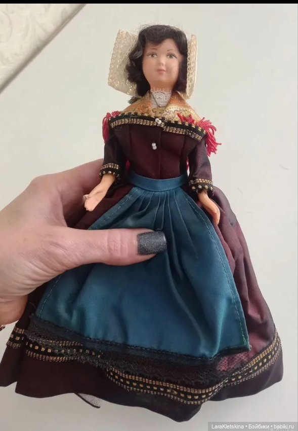 Кукла из пластика. Франция (фото 5)