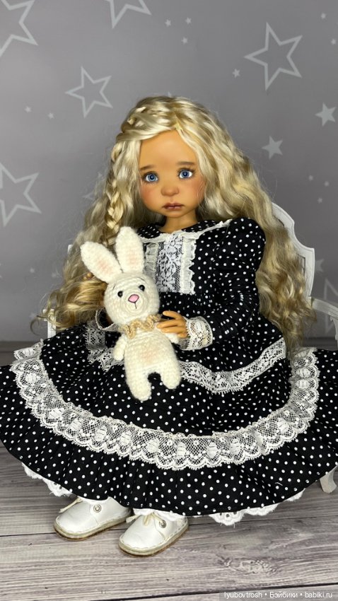 Нарядное платье в горошек с пышным подъюбникомд для Паола Рейна и аналогичных кукол , ростом 33см (фото 10)