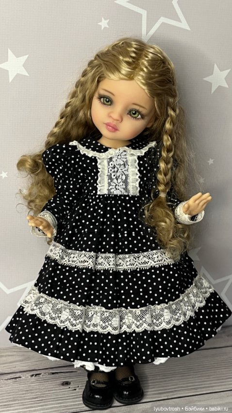 Нарядное платье в горошек с пышным подъюбникомд для Паола Рейна и аналогичных кукол , ростом 33см (фото 3)