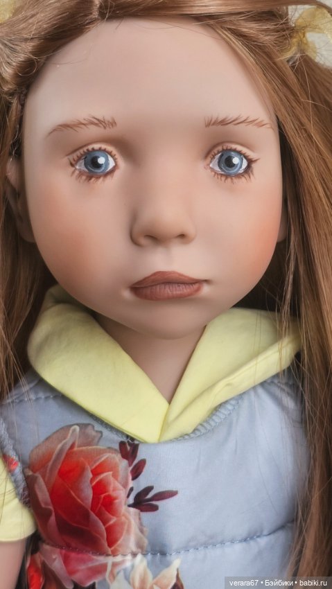 Привлекательная Ann-Sophia Zwergnase