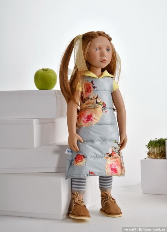 Привлекательная Ann-Sophia Zwergnase