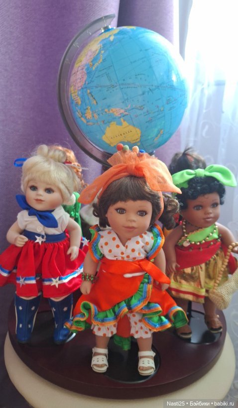 Лот из 6 кукол "Дети мира" Marie Osmond