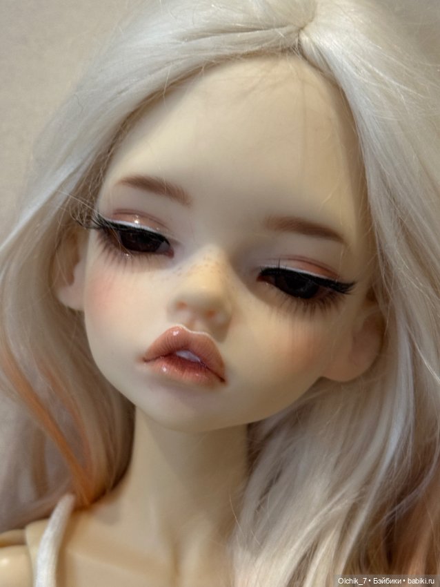 Dim Larina на теле Dollzone (фото 5)