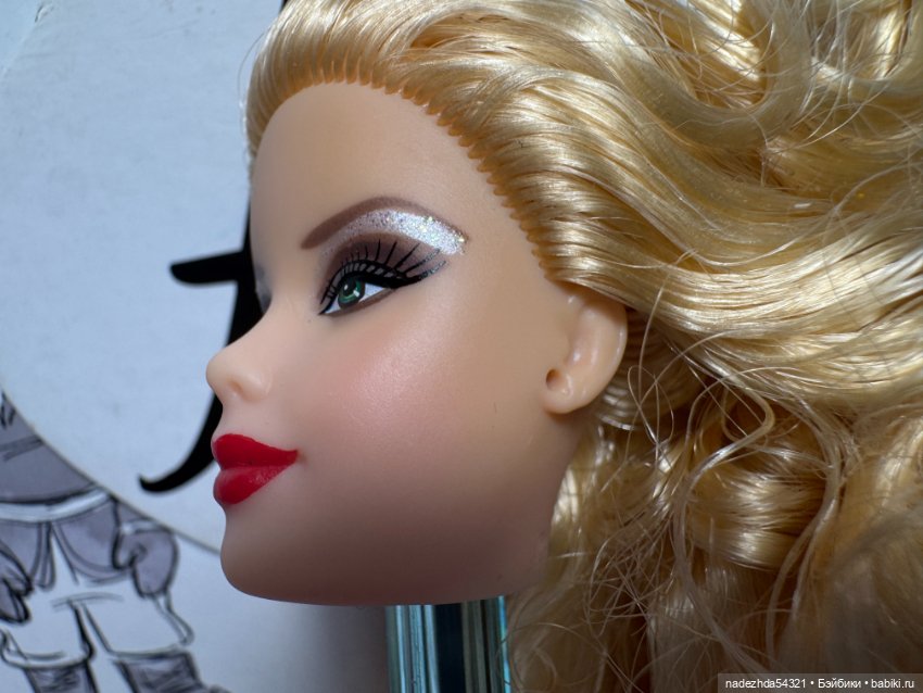 Голова Барби Праздничная 2012 год (фото 6)