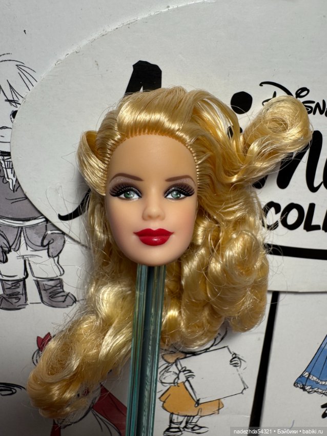 Голова Барби Праздничная 2012 год
