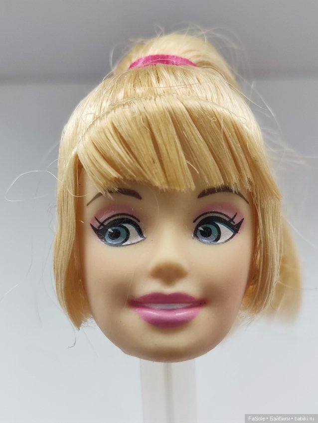 Голова Барби из серии Betty&Veronika