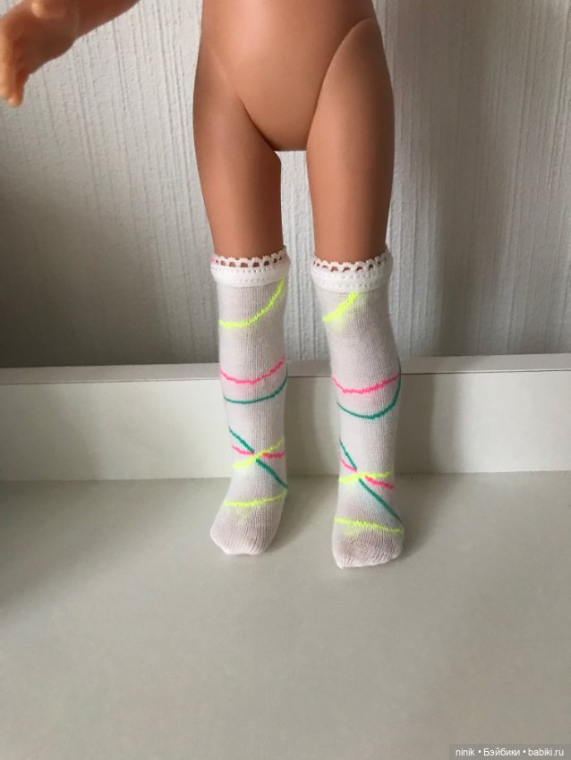 Колготки, чулки,гольфы, носочки для Паола Рейна (Paola Reina) и кукол похожего размера