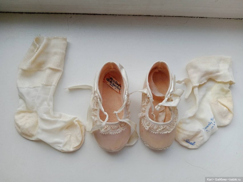 Антикварные туфли Mrs.Day's Ideal с оригинальными носками