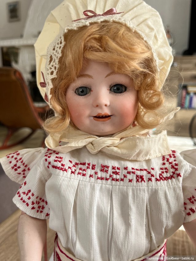 Очаровательная булочка тоддлер F.W Göbel "BAVARIA" рост 41 см (фото 2)