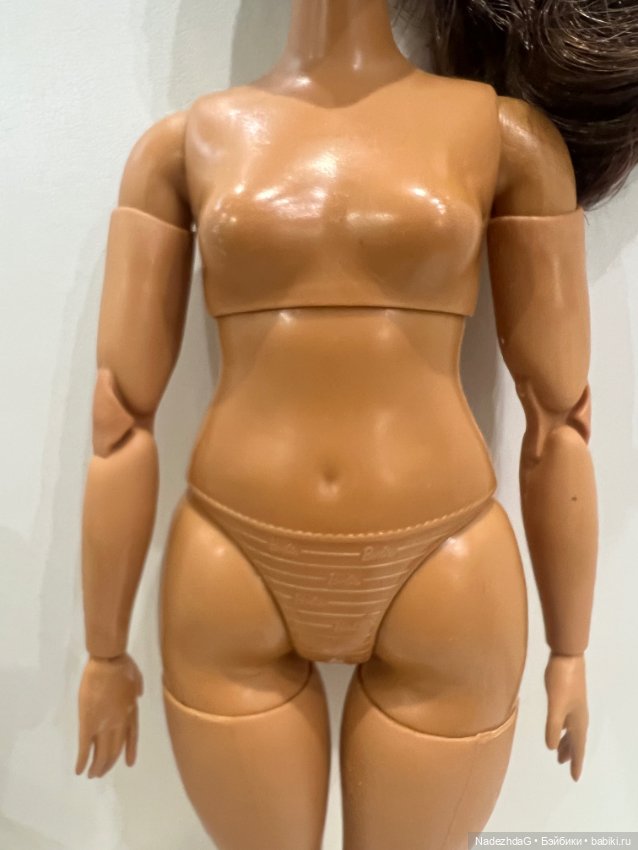 Barbie Looks 12 Фрида Нюд (фото 7)