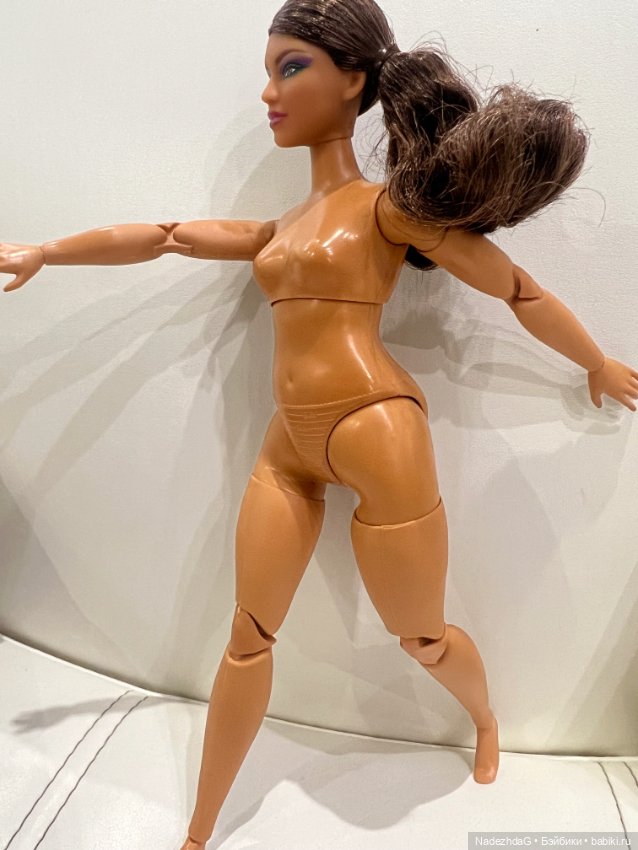 Barbie Looks 12 Фрида Нюд