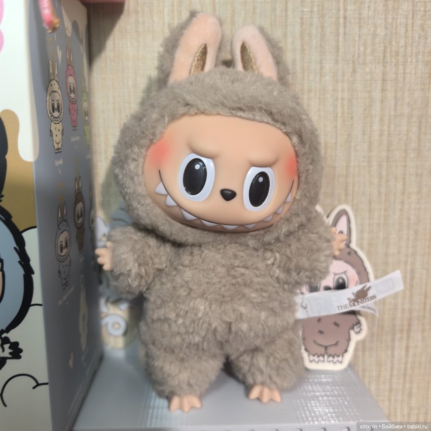 Labubu macaron sesame bean серенький (фото 6)